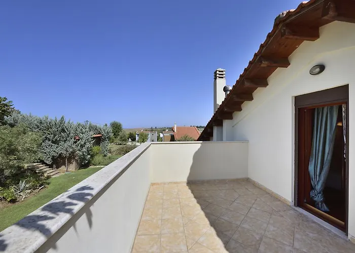 Villa Beautiful Sani